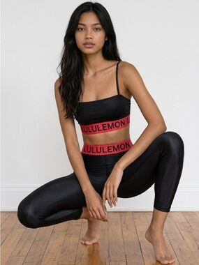 SET of lululemon 🍋 Satin Shine Bra (L) AND High-Rise Train Tight 25.5" (8)
